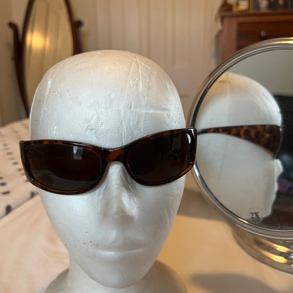 Tortoise Shell Sunglasses - Picture 2 of 4